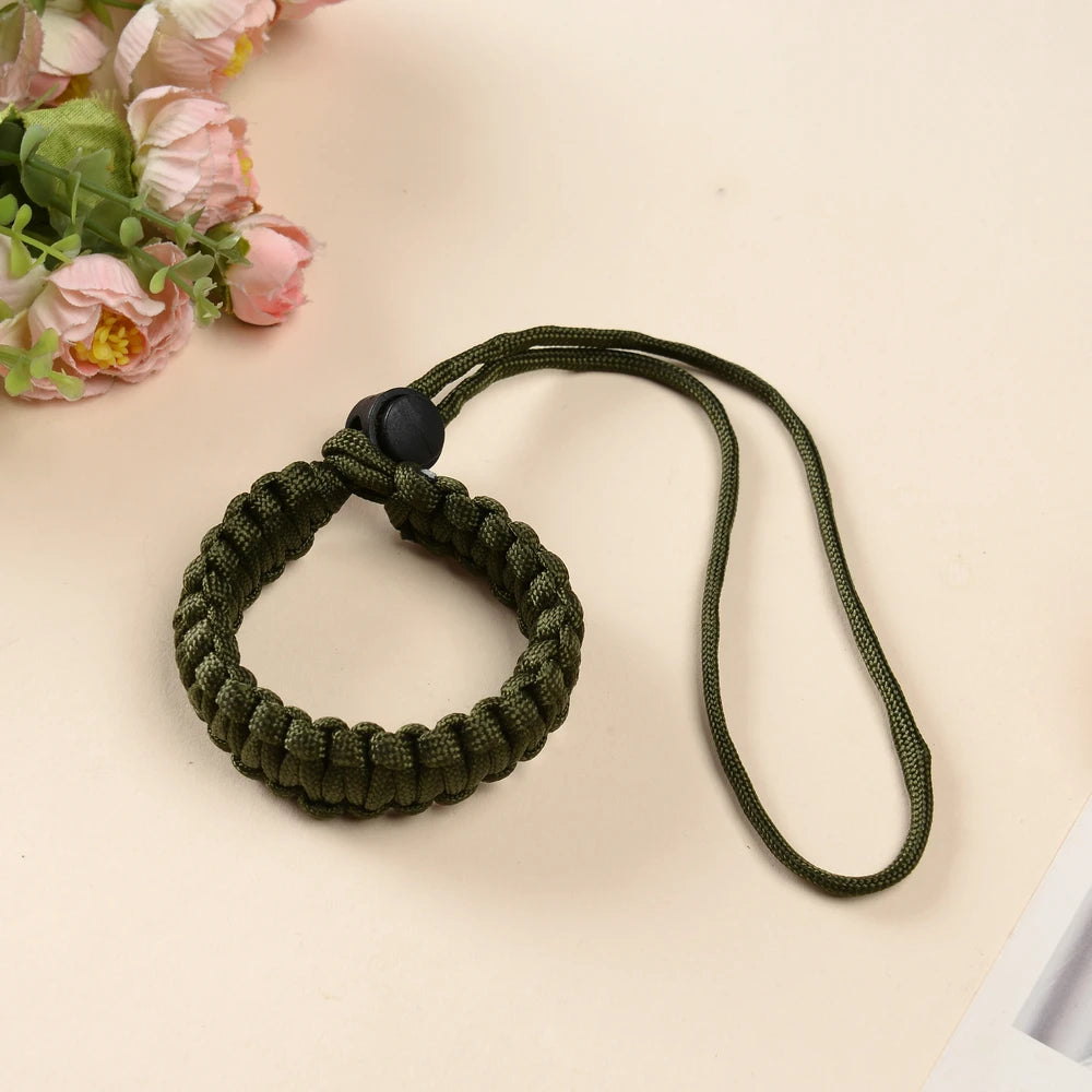 Hands-Free Dog Leash – Adjustable Wristband