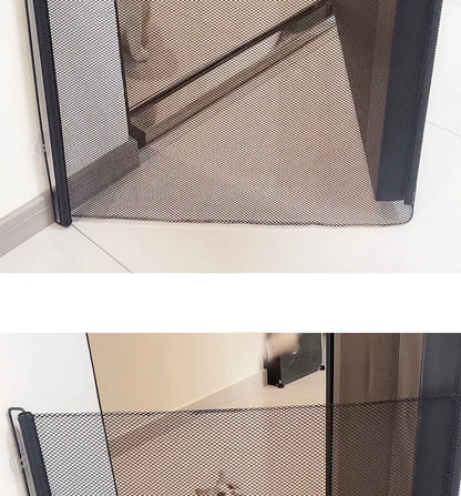 Retractable Pet Gate – Indoor Safety Fence for Dogs & Cats