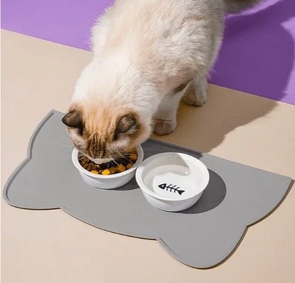 Non-Slip Silicone Pet Food Mat – Leak-Proof
