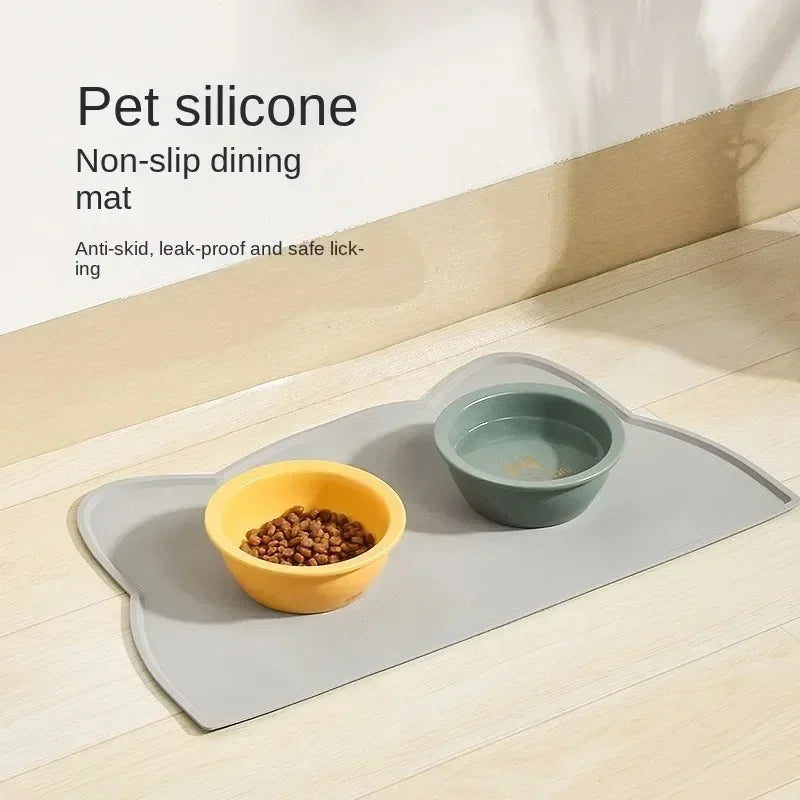 Non-Slip Silicone Pet Food Mat – Leak-Proof